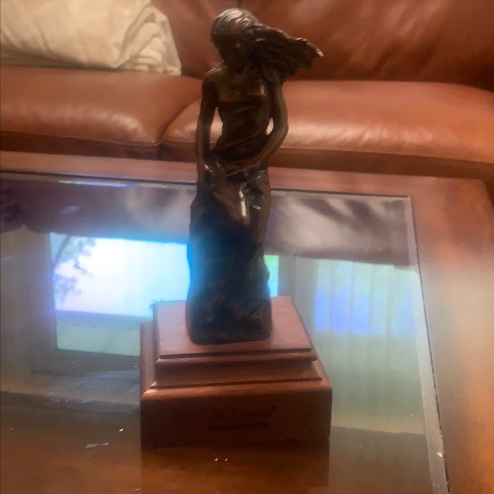 Bobby Carlyle bronze sculpture  women in progress